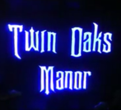 Twin Oaks Manor Haunt