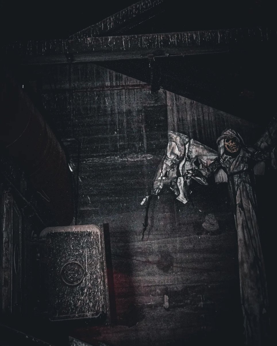 Haunted Mansion of Albion