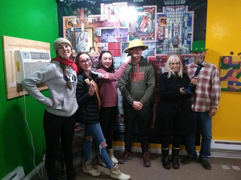 Clue Escape
