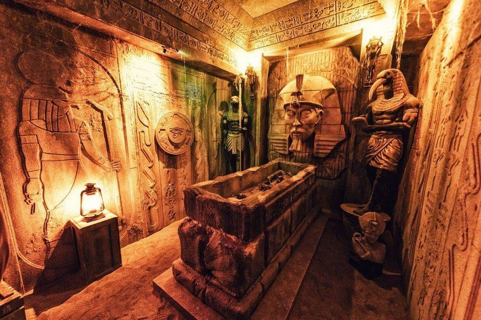 Curse of the Mummy