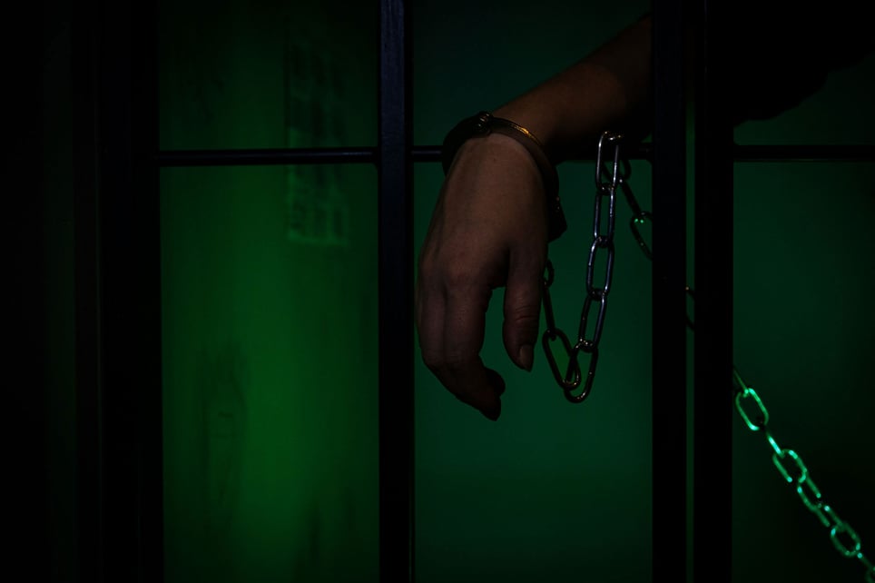 AXN Prison Robbery
