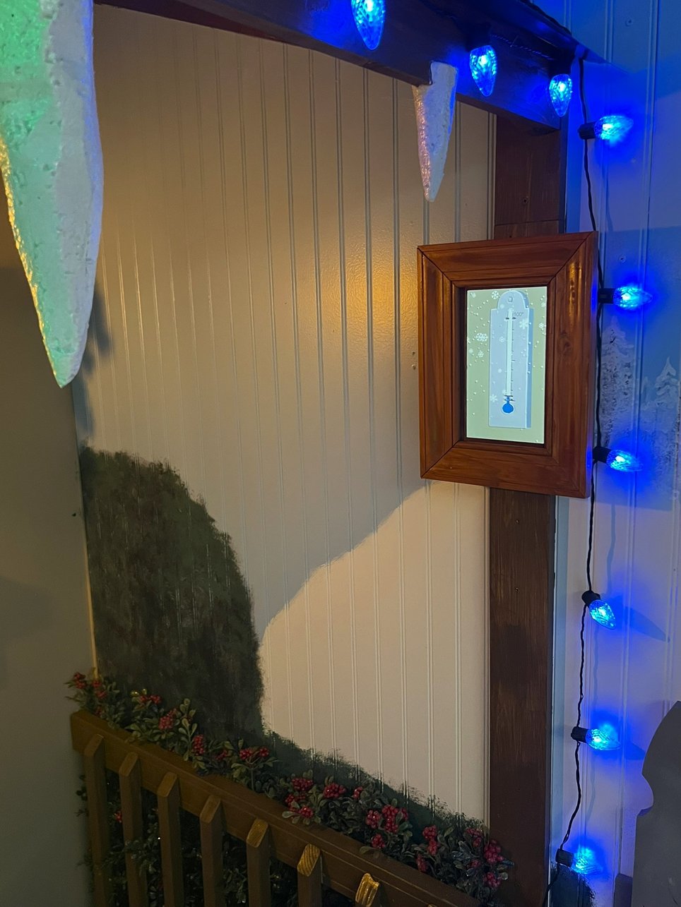 Finding Frosty: A Happy, Jolly Christmas Caper