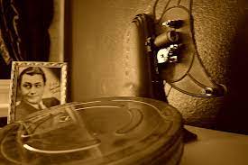 The Hollywood Mystery: A Room Noir