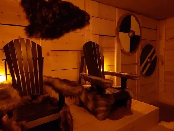 La nuit du Loup et du Serpent [The Night of the Wolf and the Serpent]