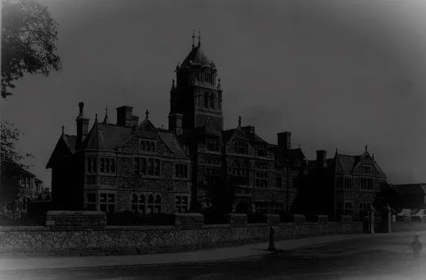 Halloween Ghost Walk [Outdoor]