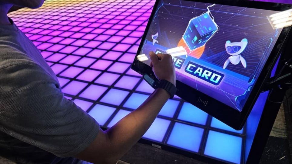 Pixel Arena [Interactive Arcade]