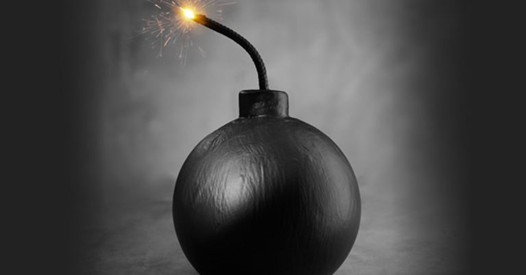 Defuse The Bom [ The Bomb]