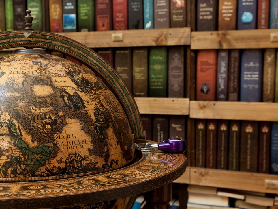 Magična Knjižnica [Magical Library]