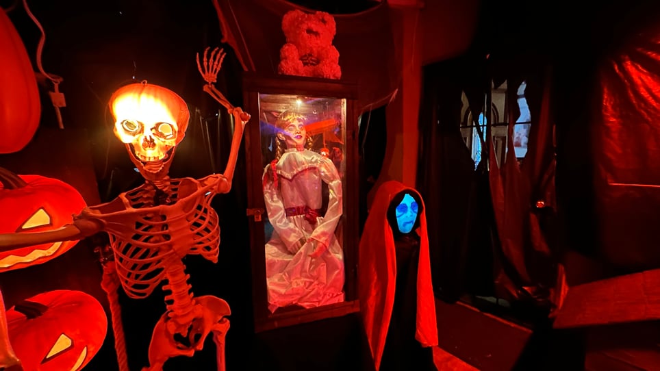 Clowns V Skeletons
