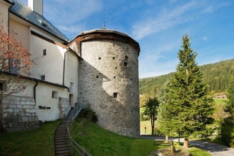  Das Geheimnis Um Die Drei Türme [Outdoor]