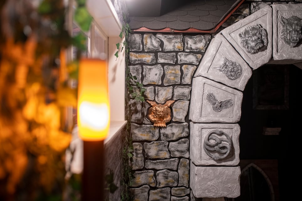 Das Spukhaus [The Haunted House]