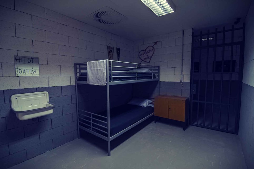 Pobeg Iz Zapora Celica 1 [Prison Break Cell 1]