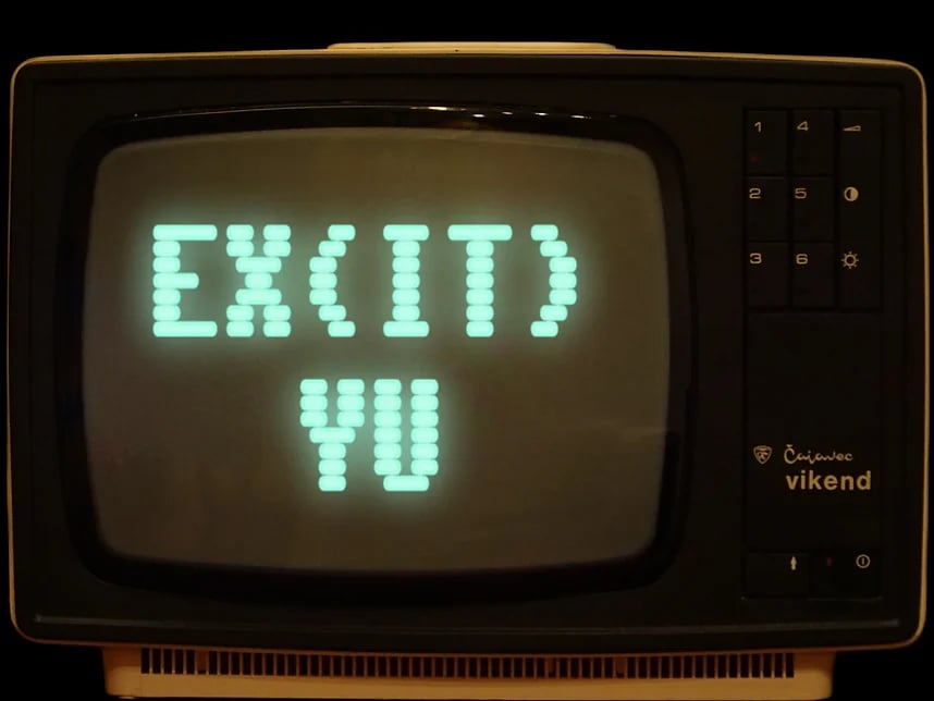 Ex(it) Yu