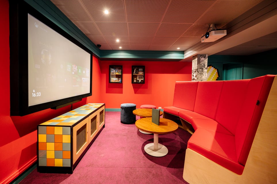 Hijinx Hotel [Immersive Experience]
