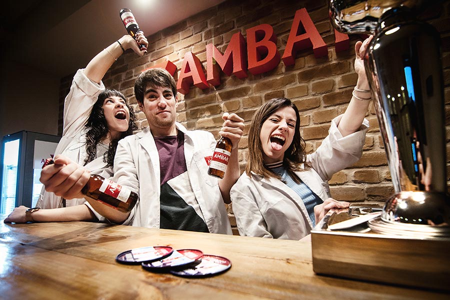 Ambar La Visita [Amber The Visit]