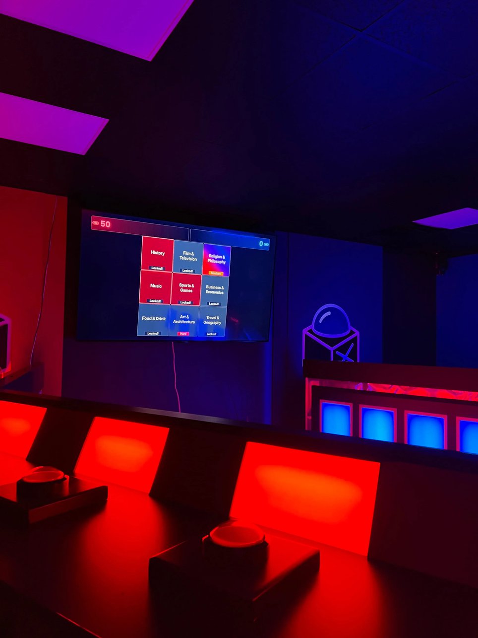 Bond's Game Show [Immersive Experience]