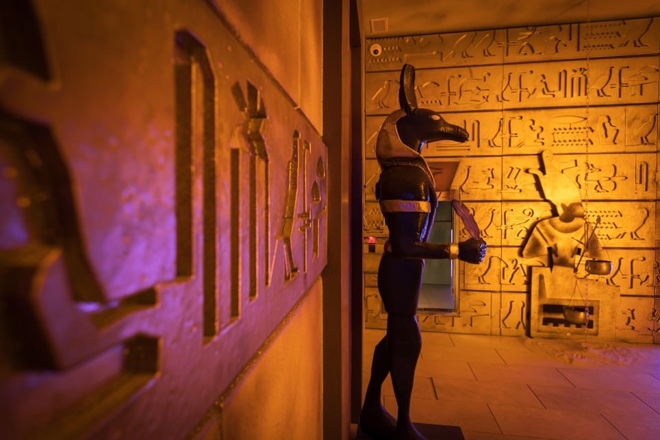 La Malédiction de Pharaon [The Curse of Pharaoh]