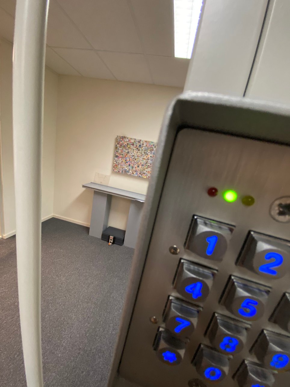 De Postkamer [The Mailroom]