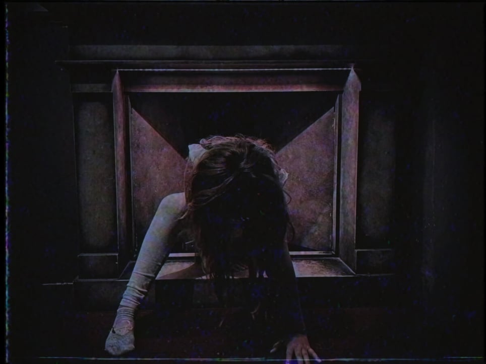 Le Manoir Sinistre [The Sinister Manor]
