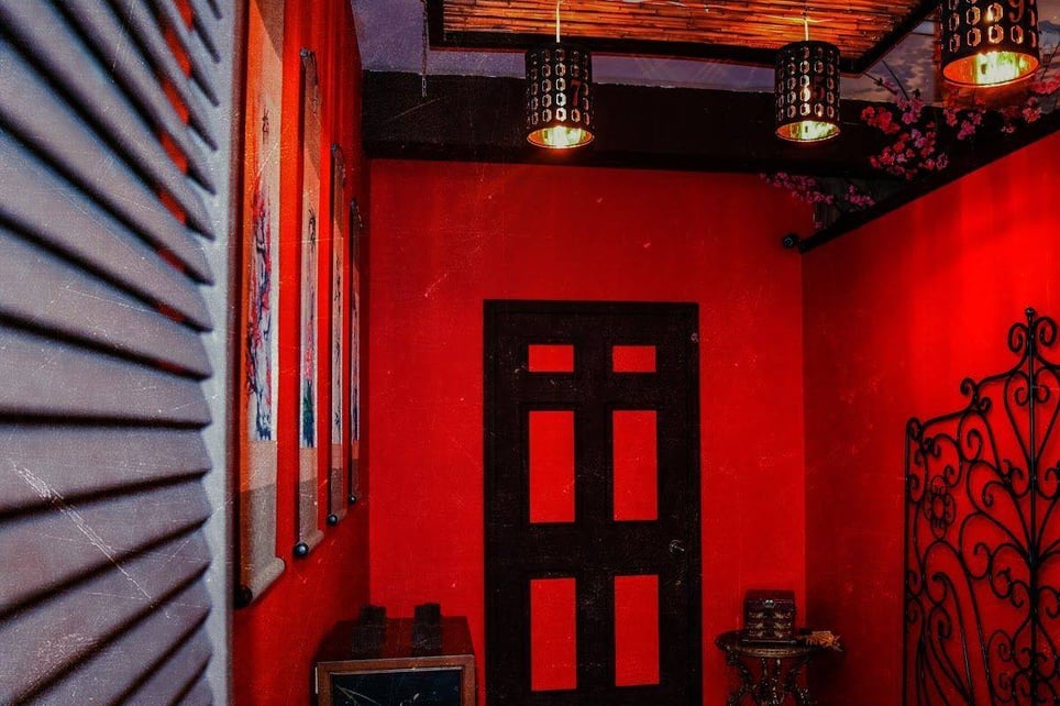 Hex of the Chinese Jewelry Box