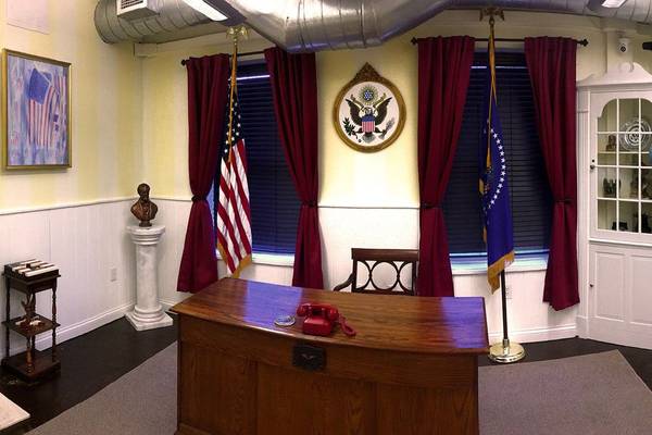 The Oval-ish Office