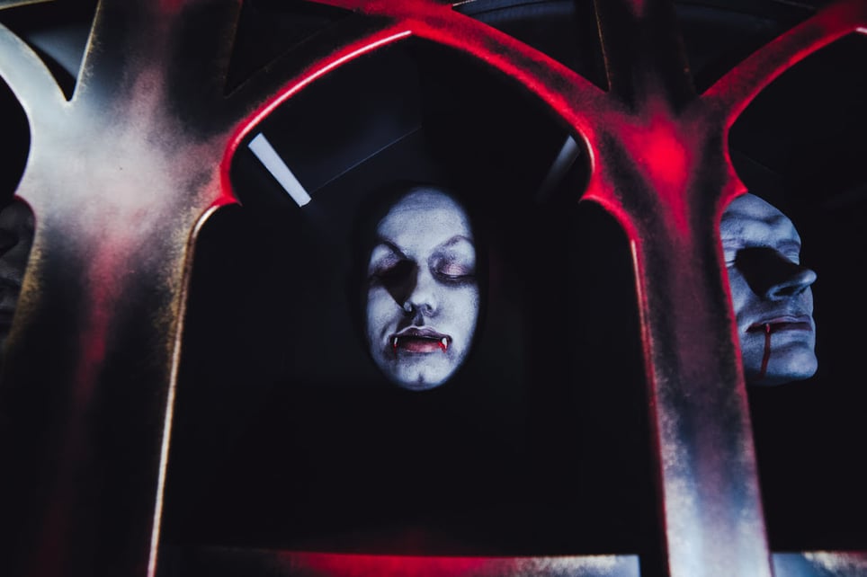 Die Gruft der Vampire [The Vampire Crypt]