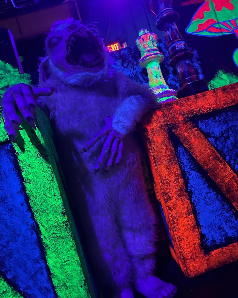 The Sideshow in 3D