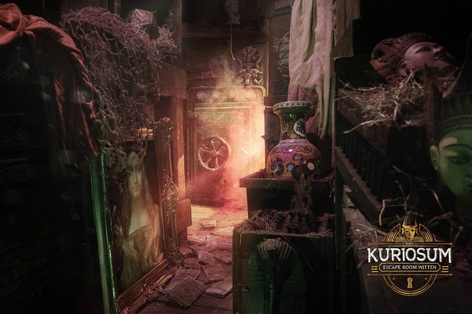 KURIOSUM - Artifact of Darkness